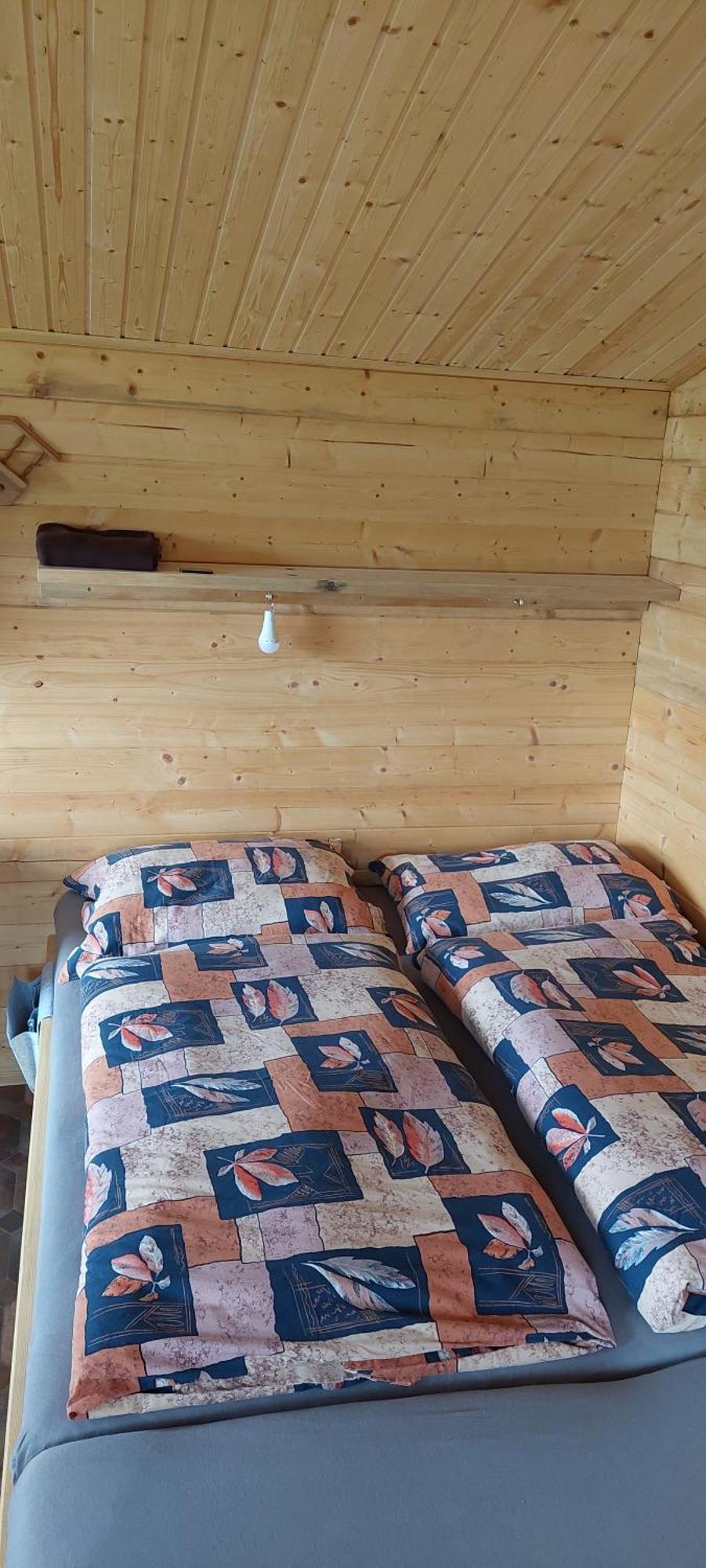 Na Samote, Sumava Vrhavec